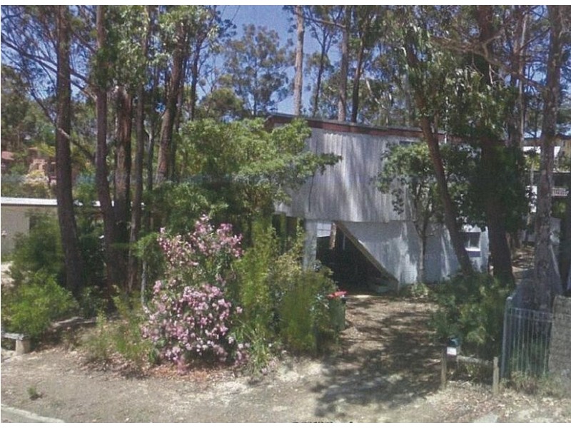 62 Surf Beach Avenue, Surf Beach NSW 2536