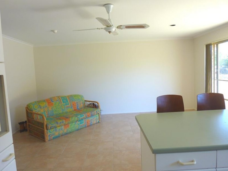 120 Edward Road, Batehaven NSW 2536