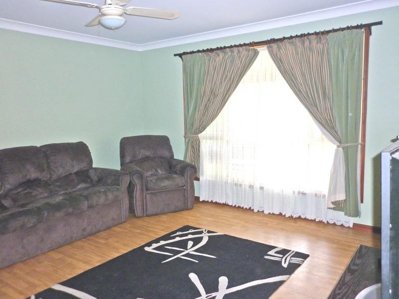 9 Northside Close, Batemans Bay NSW 2536
