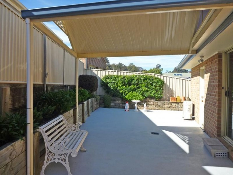 15 Canning Crescent, Sunshine Bay NSW 2536