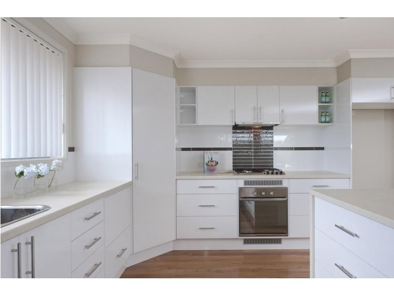 21 Riverview Crescent, Catalina NSW 2536