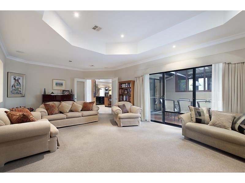 25 Michener Court, Long Beach NSW 2536