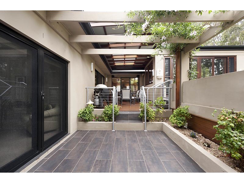 25 Michener Court, Long Beach NSW 2536