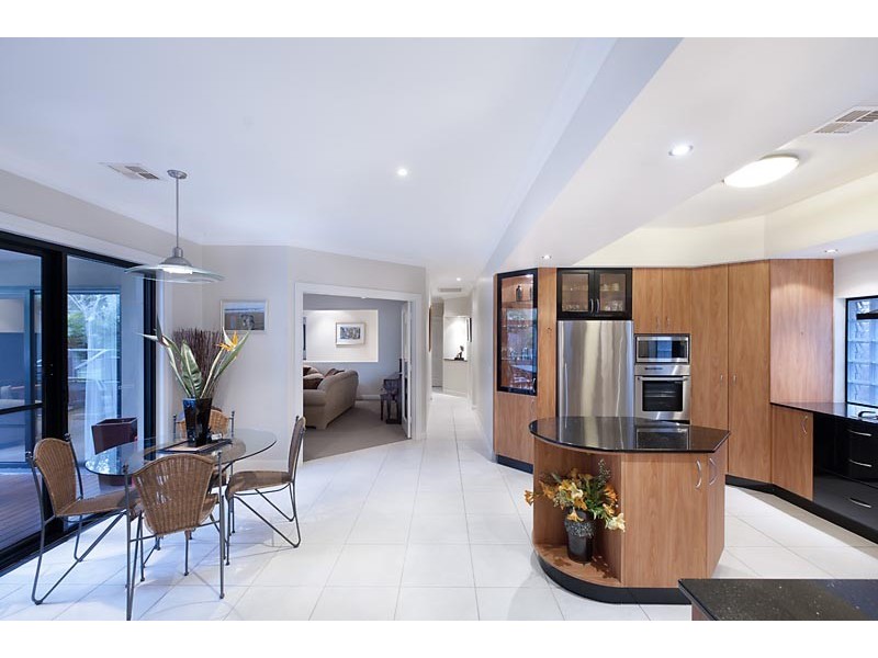 25 Michener Court, Long Beach NSW 2536
