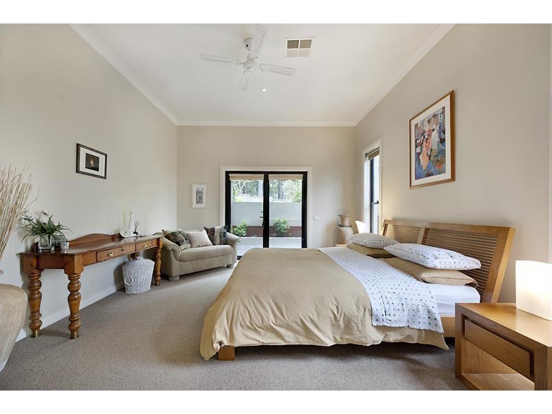 25 Michener Court, Long Beach NSW 2536