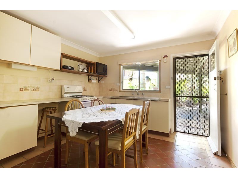 49 Lurnea Avenue, Bawley Point NSW 2539