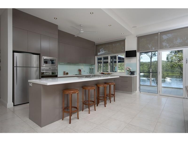 27 Sproxtons Lane, Nelligen NSW 2536