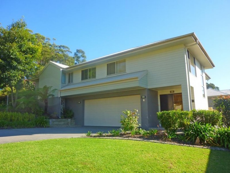 8 Cox Place, Sunshine Bay NSW 2536