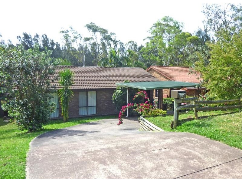 102 Country Club Drive, Catalina NSW 2536