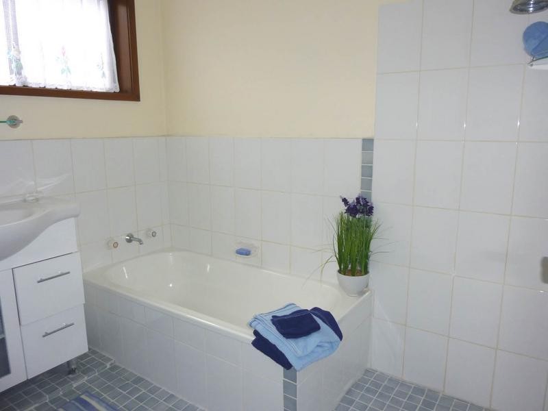 102 Country Club Drive, Catalina NSW 2536