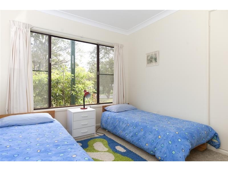 54 Annetts Parade, Mossy Point NSW 2537