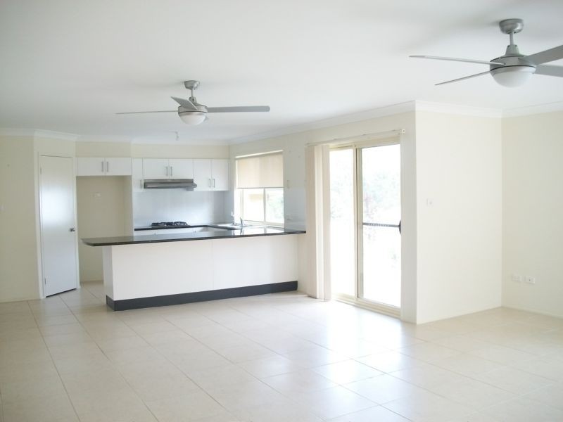 28 Broomfield Crescent, Long Beach NSW 2536