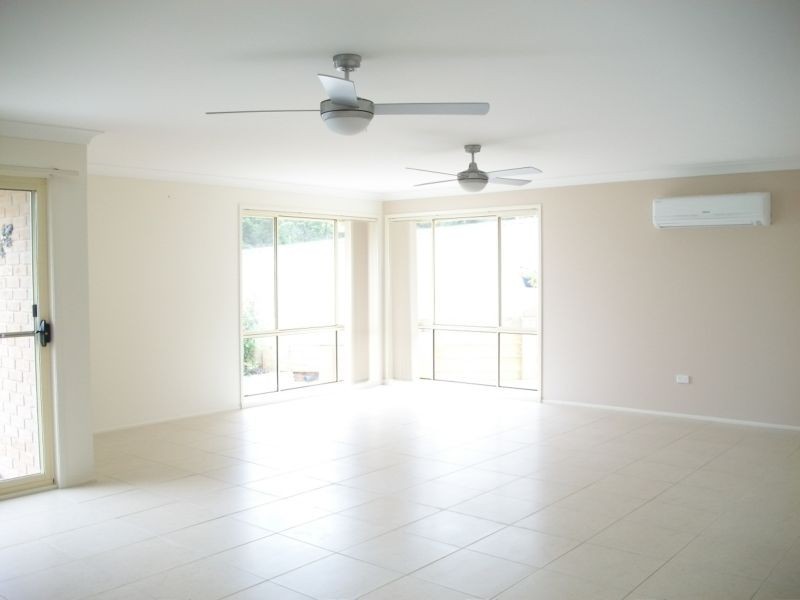 28 Broomfield Crescent, Long Beach NSW 2536