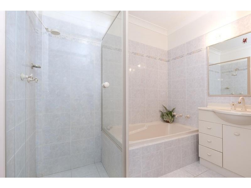 4/6 Edgewood Place, Denhams Beach NSW 2536