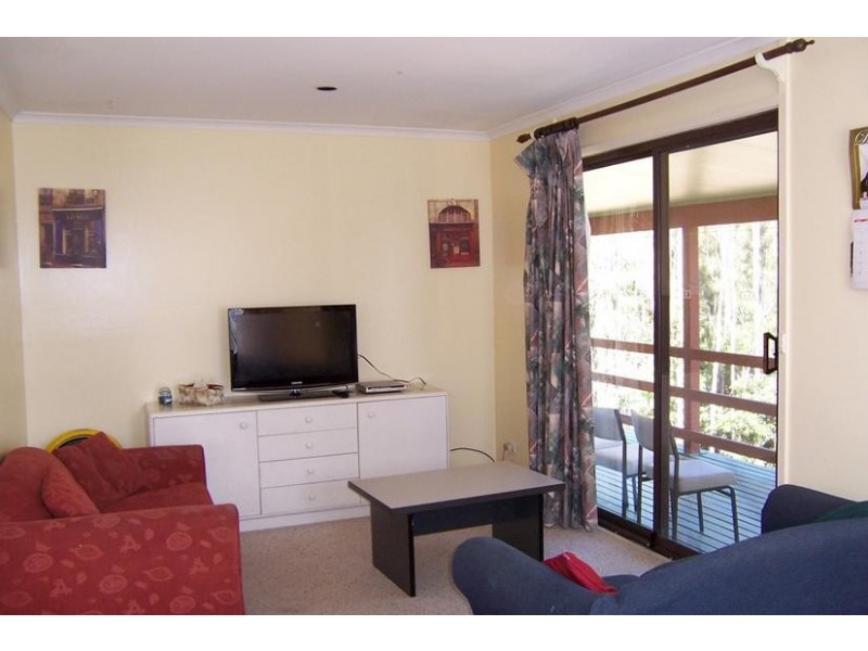 16 Heron Road, Catalina NSW 2536