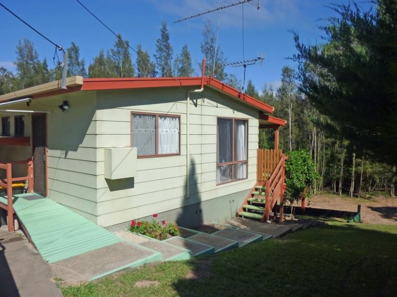 16 Heron Road, Catalina NSW 2536