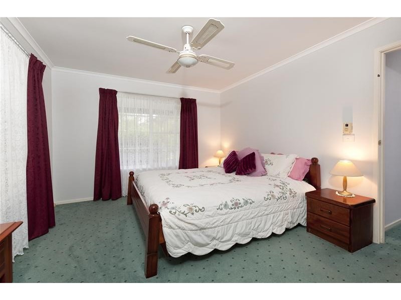 2 Roseby Drive, Rosedale NSW 2536