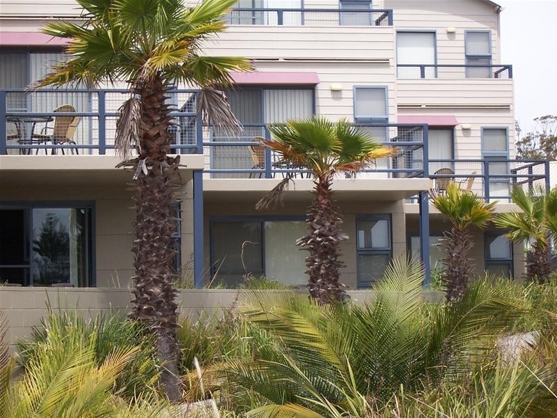 105/202-20 Beach Road, Batehaven NSW 2536