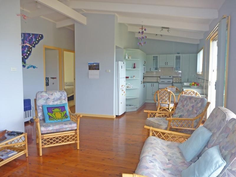 57 Kingston Place, Tomakin NSW 2537