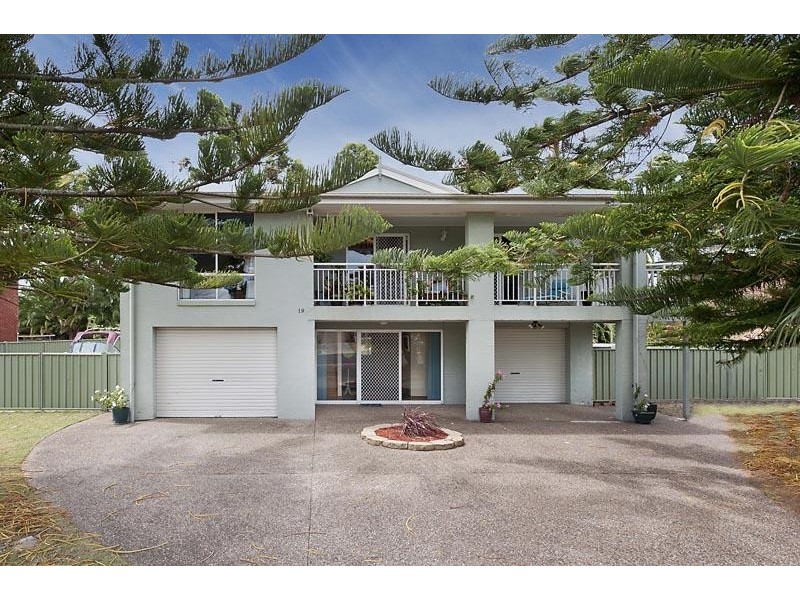 19 Avalon Street, Batemans Bay NSW 2536