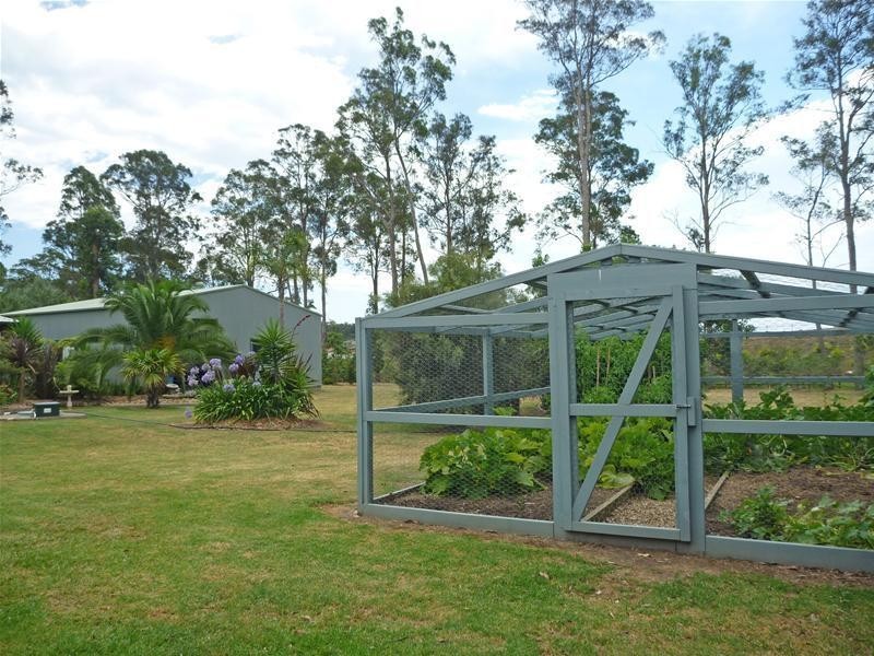 8 Kauzal Crescent, Surf Beach NSW 2536