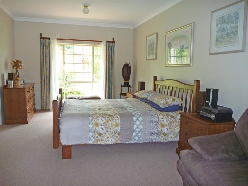 8 Kauzal Crescent, Surf Beach NSW 2536