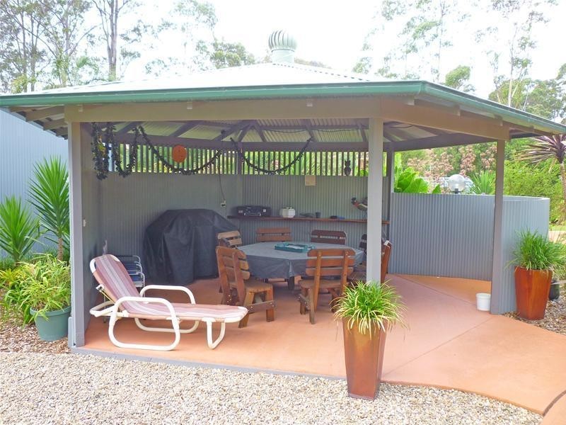 8 Kauzal Crescent, Surf Beach NSW 2536