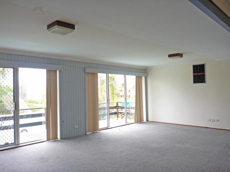 122 Beach Road, Batemans Bay NSW 2536