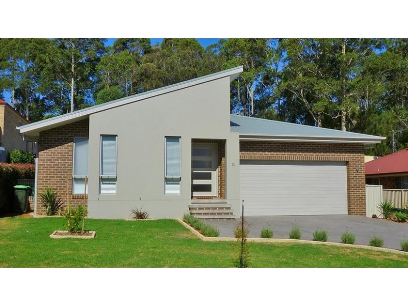 13A Angophora Place, Catalina NSW 2536