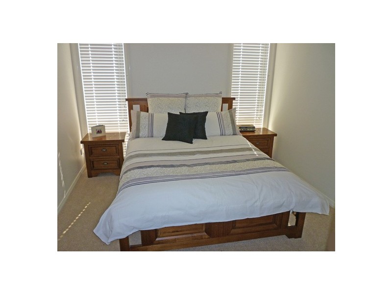 13A Angophora Place, Catalina NSW 2536