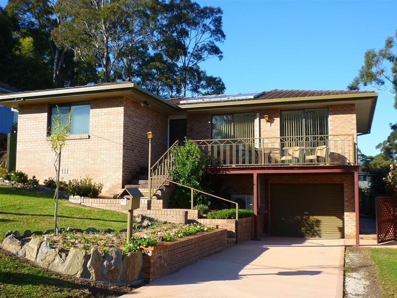 3 Hillview Place, Sunshine Bay NSW 2536