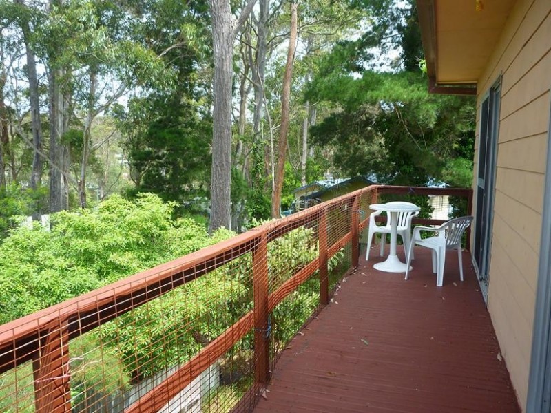 4 Bay View Street, Surf Beach NSW 2536