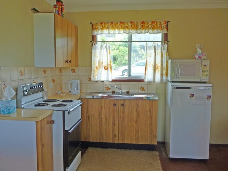 4 Bay View Street, Surf Beach NSW 2536