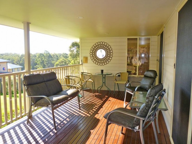 8 Cox Place, Sunshine Bay NSW 2536