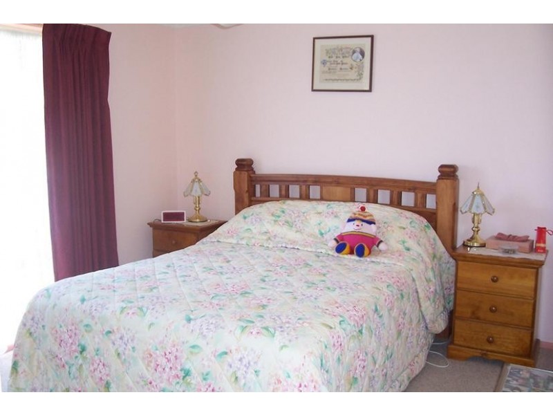 54 Melaleuca Crescent, Catalina NSW 2536