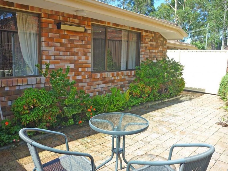 2/692 Beach Road, Surf Beach NSW 2536