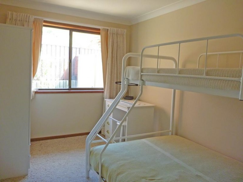 2/692 Beach Road, Surf Beach NSW 2536