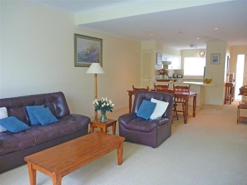 19/12-18 Newth Place, Surf Beach NSW 2536