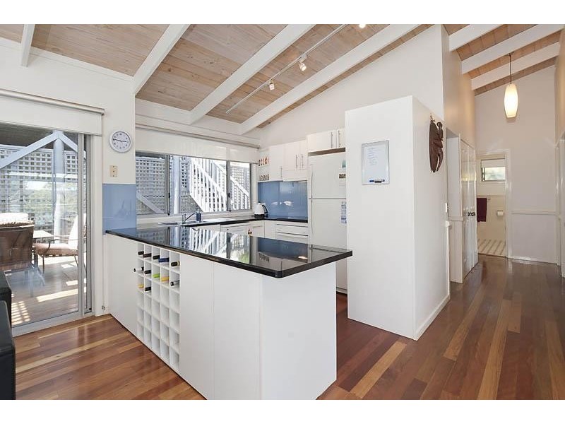 30 Wray Street, Batemans Bay NSW 2536