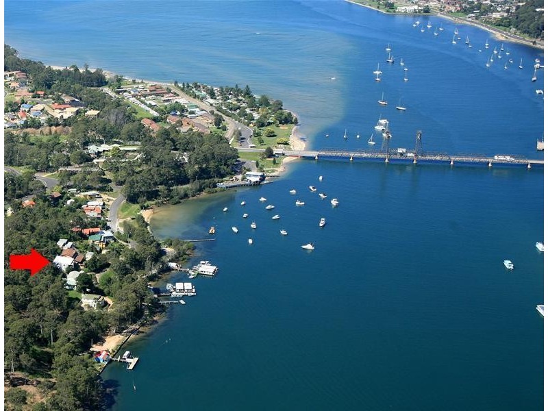 30 Wray Street, Batemans Bay NSW 2536