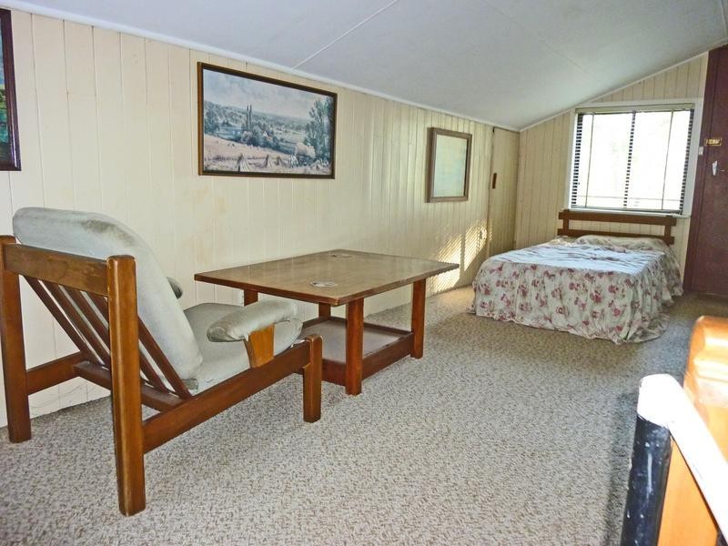 64 Berrima Parade, Surfside NSW 2536