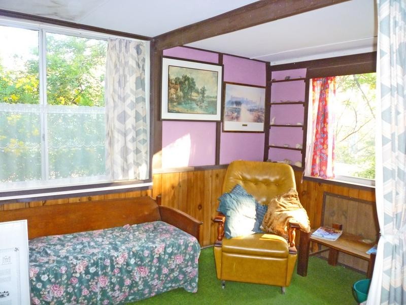 64 Berrima Parade, Surfside NSW 2536