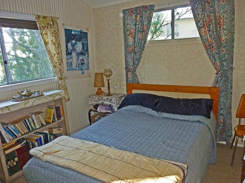 64 Berrima Parade, Surfside NSW 2536