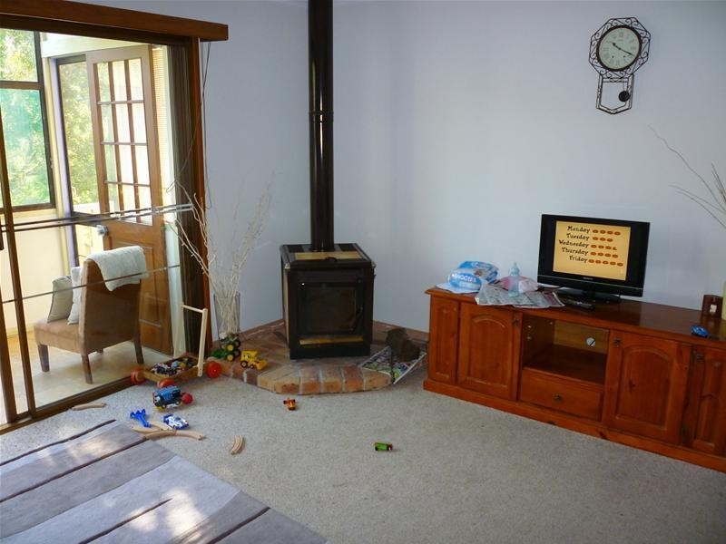 22 Flinders Way, Surf Beach NSW 2536