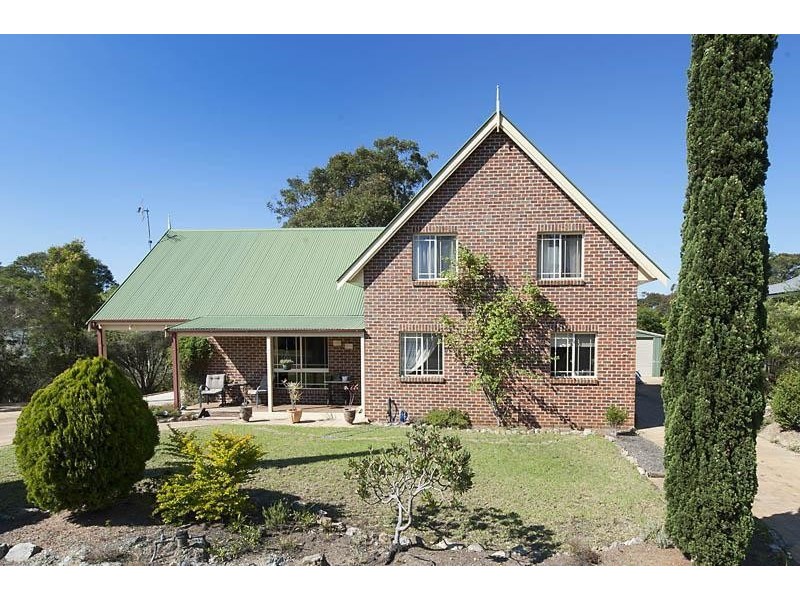 9 Tinarra Close, Lilli Pilli NSW 2536