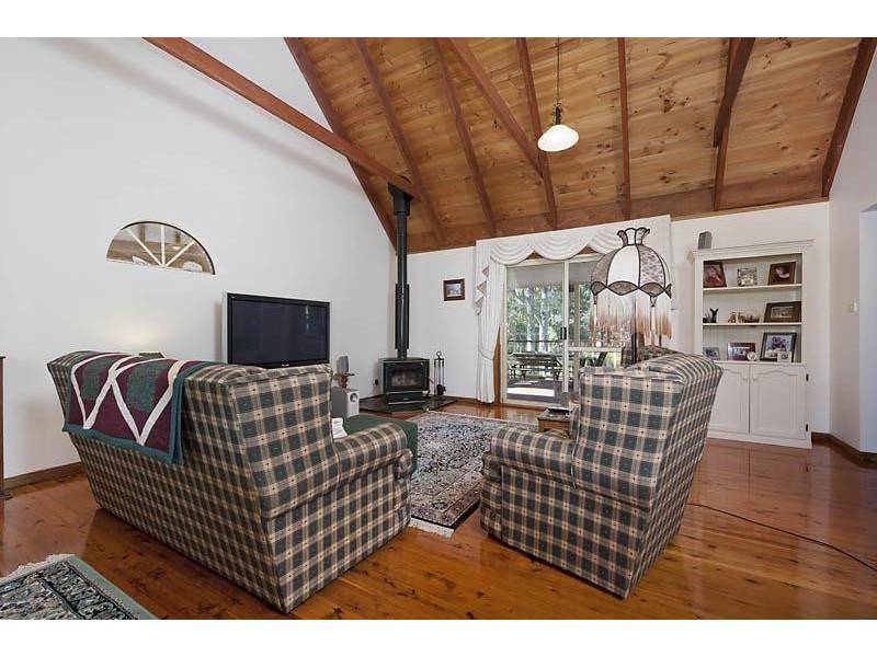 9 Tinarra Close, Lilli Pilli NSW 2536
