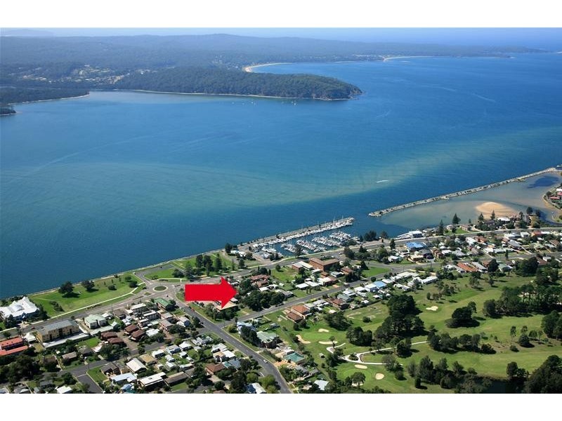 68 Beach Road, Batemans Bay NSW 2536