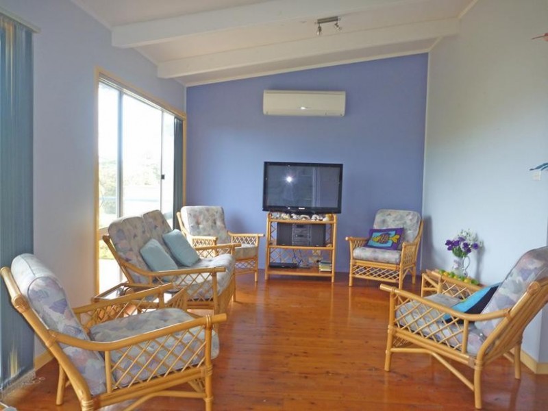 57 Kingston Place, Tomakin NSW 2537