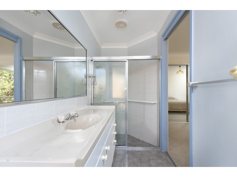 124 Hume Road, Sunshine Bay NSW 2536