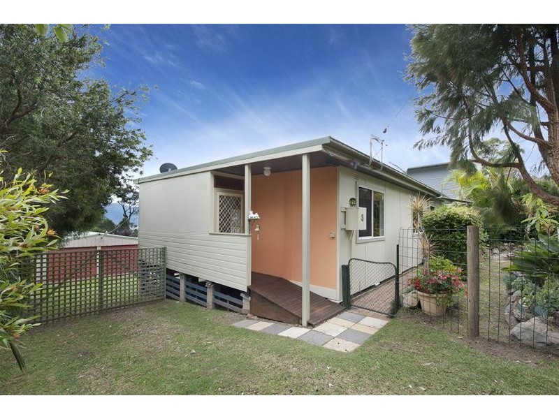 5 Fairley Street, Depot Beach NSW 2536